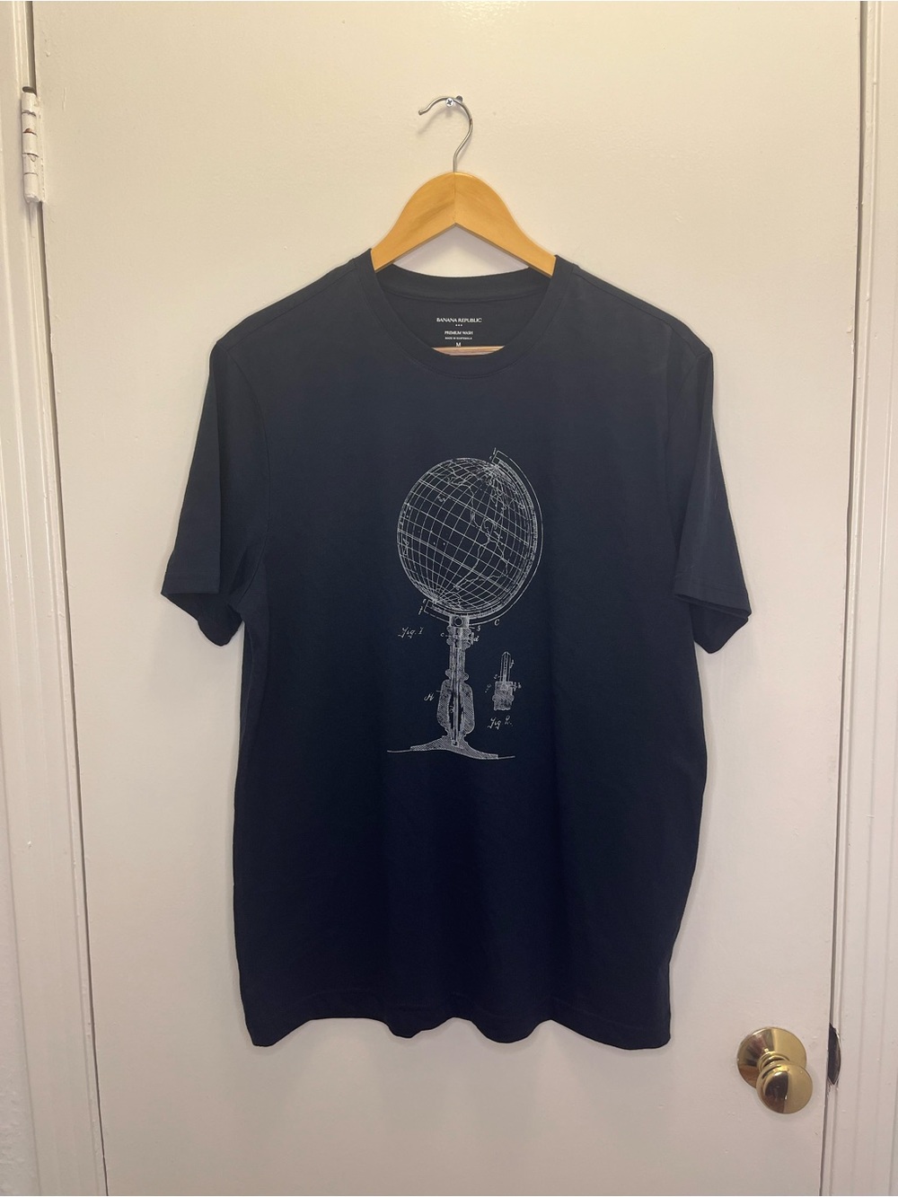 Banana Republic Men's Navy Globe Graphic Tee